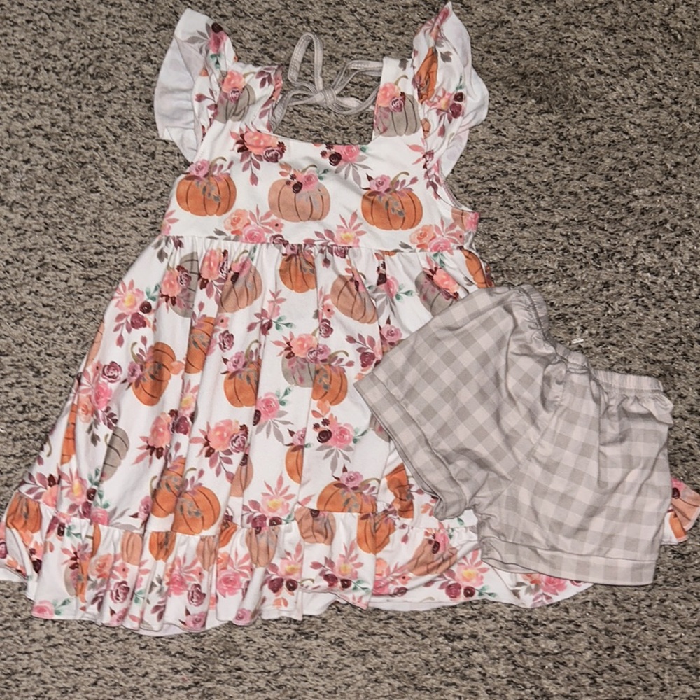 Girls size 5-6 gorgeous Pumpkin Fall Tunic Set like Omi Jo